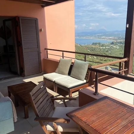 Апартаменты With Fantastic View Экзополис